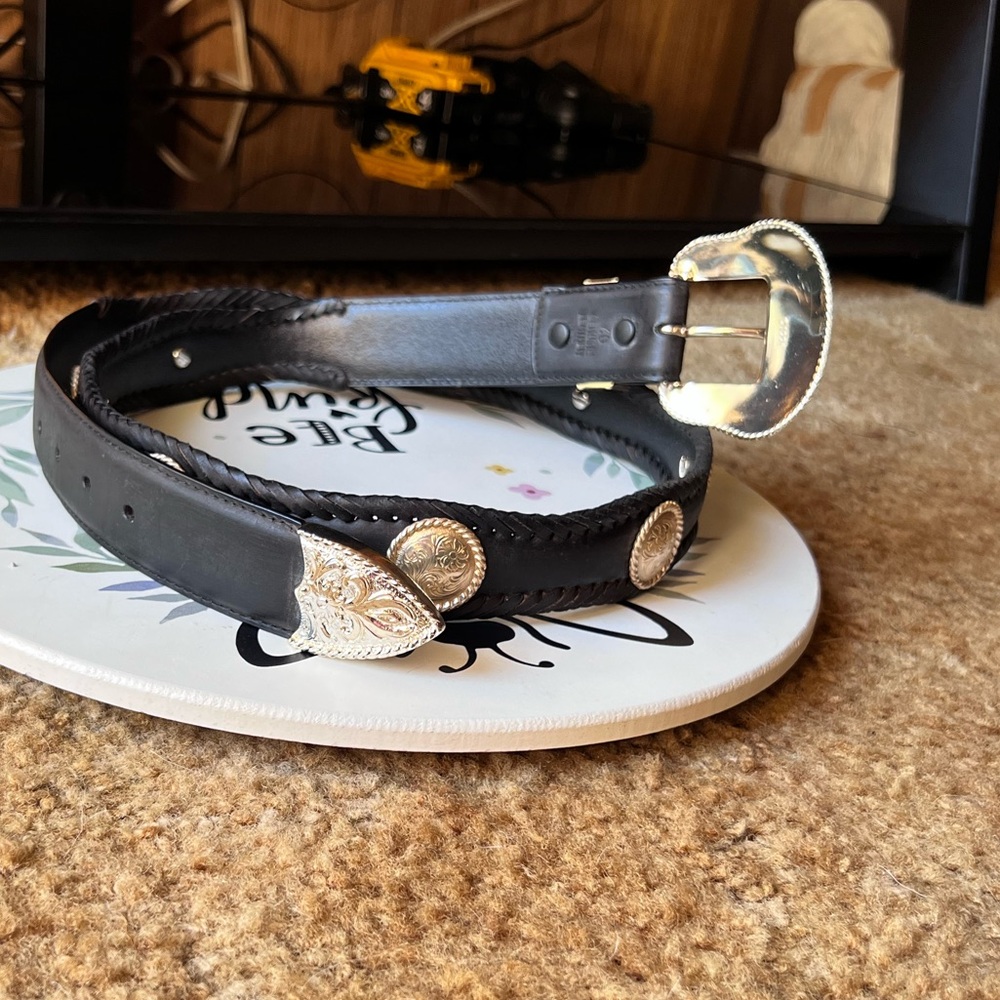 Women’s genuine black leather western belt with a gold-toned buckle and conchos. - Picture 12 of 17